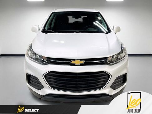 Used 2020 Chevrolet Trax LS w/ Tint and Cruise Package FWD image 2