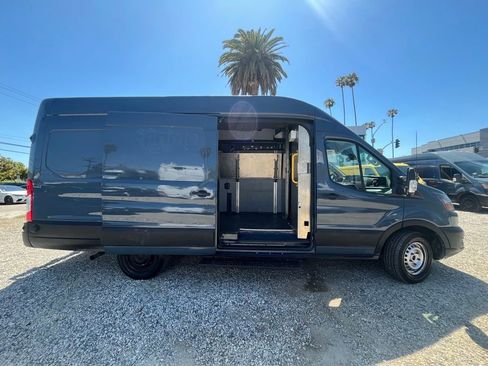 Used 2021 Ford Transit 250 148 High Roof Extended w/ Parcel Delivery Package image 5