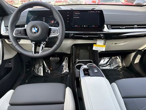 New 2026 BMW X2 xDrive28i w/ Technology Package AWD/4WD image 17