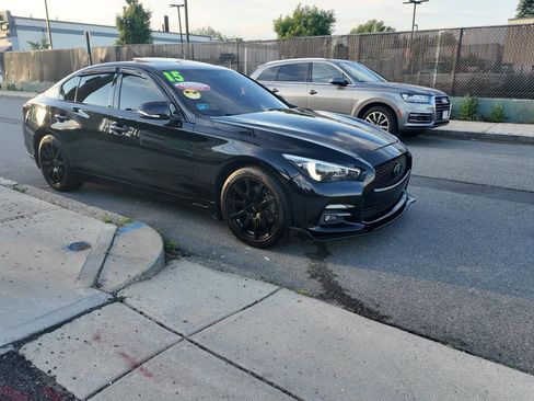 Used 2015 INFINITI Q50 Premium w/ Navigation Package AWD/4WD image 2