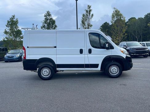 Used 2025 RAM ProMaster 1500 FWD image 8