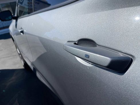 New 2025 Chevrolet Traverse LT w/ LPO, Floor Liner Package image 36