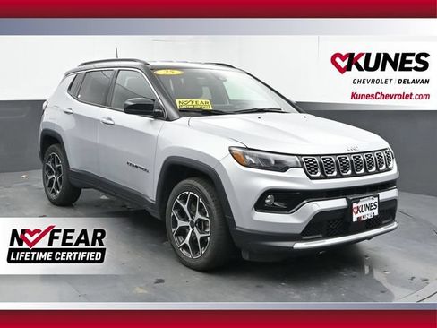 Used 2025 Jeep Compass Limited AWD/4WD image 1