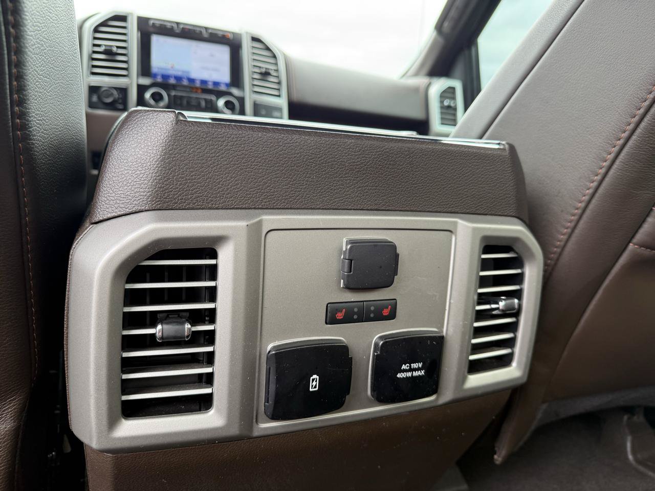 Used 2019 Ford F150 King Ranch w/ Equipment Group 601A Luxury AWD/4WD image 17