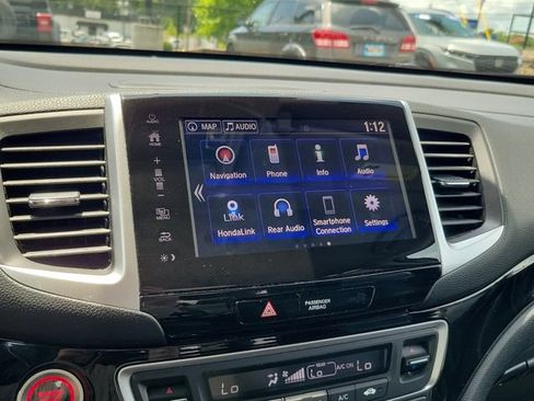 Certified 2018 Honda Pilot Elite image 25