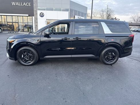 New 2026 Kia Carnival LXS image 3