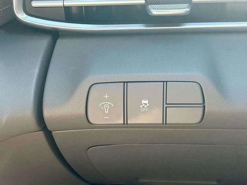 New 2026 Hyundai Elantra Sport FWD image 34