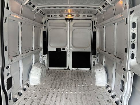 Used 2023 RAM ProMaster 2500 image 27