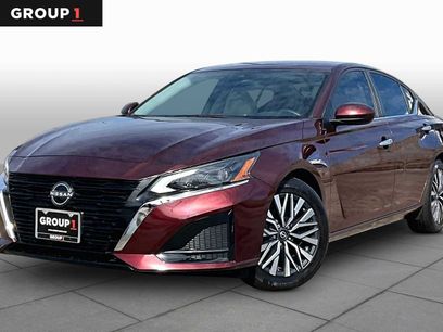 Certified 2023 Nissan Altima 2.5 SV