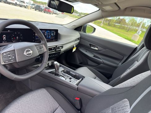 New 2026 Nissan Sentra SV FWD image 24