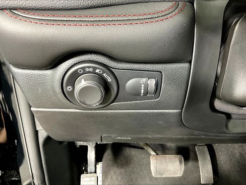 Used 2026 Dodge Durango GT AWD/4WD image 36