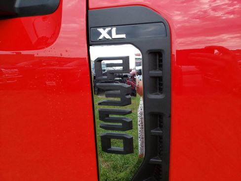 New 2025 Ford F350 XL w/ XL Driver Assist Package image 8