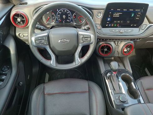 Certified 2024 Chevrolet Blazer RS w/ Driver Confidence II Package image 11