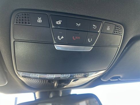 Used 2016 Mercedes-Benz GLC 300 4MATIC w/ Premium Package image 20