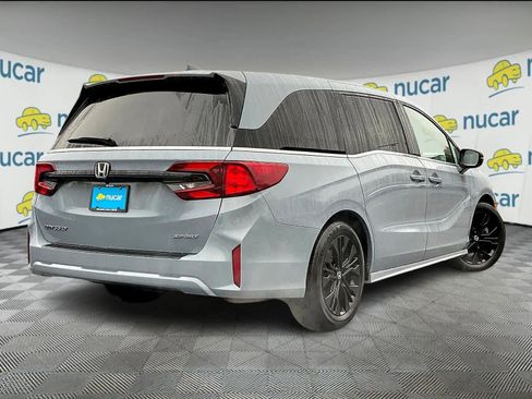 Used 2025 Honda Odyssey Sport-L image 6