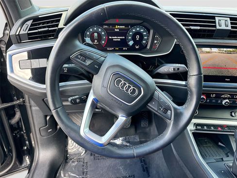 Used 2024 Audi Q3 2.0T Premium Plus AWD/4WD image 12