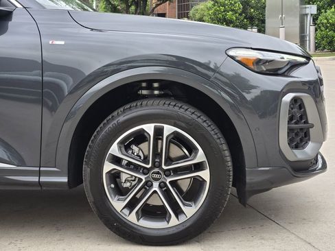 New 2026 Audi Q5 Premium Plus AWD/4WD image 13