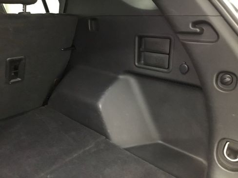 Used 2024 Chevrolet Equinox LT image 18