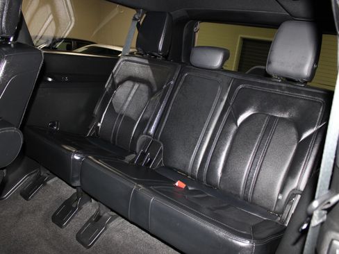 Used 2019 Ford Expedition Max Limited w/ Equipment Group 301A RWD image 41