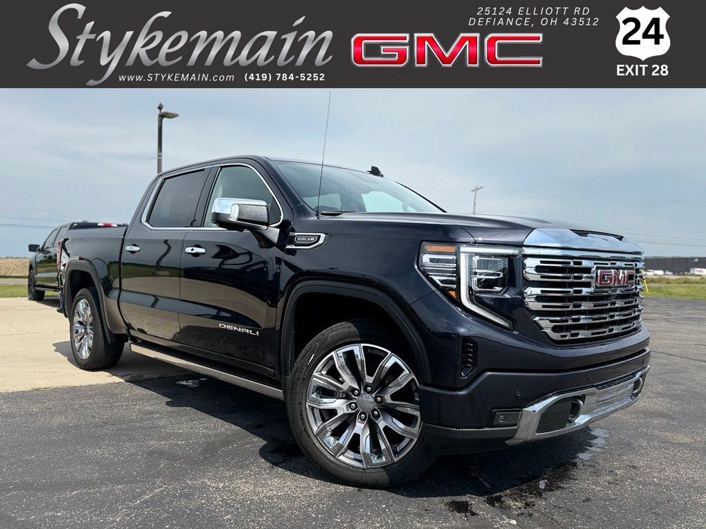 Used 2023 GMC Sierra 1500 Denali w/ Denali Reserve Package AWD/4WD image 1