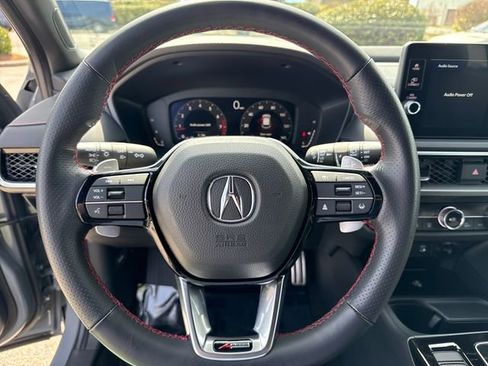 Used 2025 Acura ADX A-Spec image 15