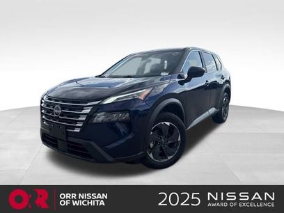 Used 2025 Nissan Rogue SV