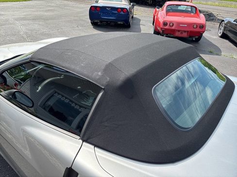 Used 2008 Chevrolet Corvette Convertible w/ Preferred Equipment Group image 10