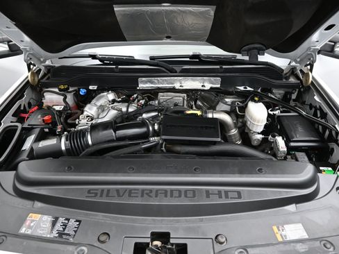 Used 2018 Chevrolet Silverado 2500 LTZ w/ Duramax Plus Package AWD/4WD image 8