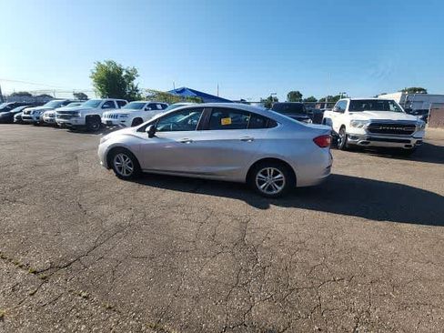 Used 2016 Chevrolet Cruze LT w/ Convenience Package FWD image 26
