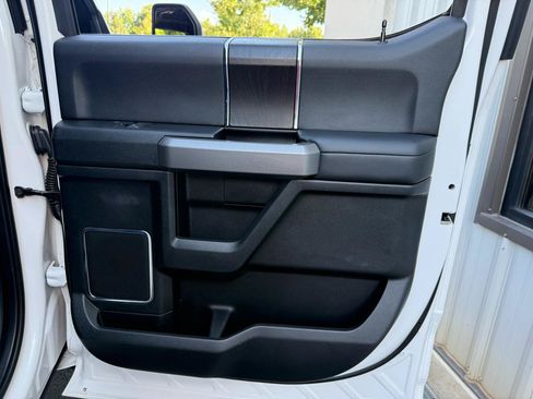 Used 2019 Ford F350 Platinum w/ Platinum Ultimate Package AWD/4WD image 30