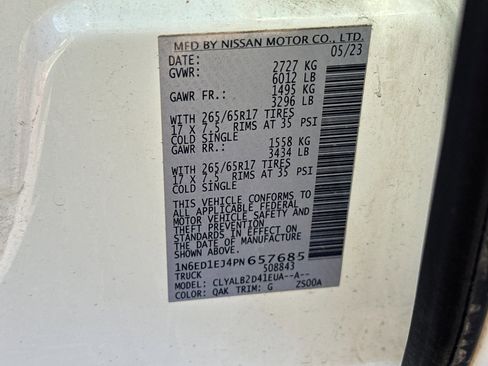 Used 2023 Nissan Frontier SV image 22