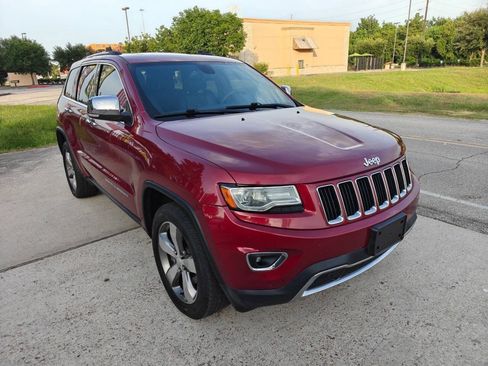 Used 2014 Jeep Grand Cherokee Limited w/ Luxury Group II AWD/4WD image 4