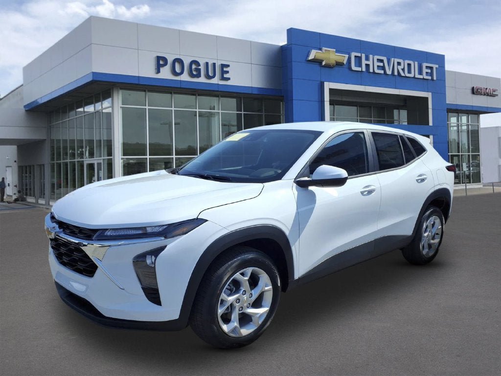 New 2026 Chevrolet Trax LS w/ LS Convenience Package FWD image 4