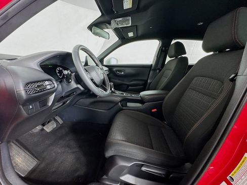 Used 2024 Honda HR-V Sport image 14