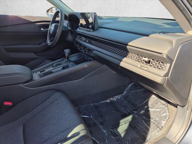 Used 2024 Honda Accord EX image 26