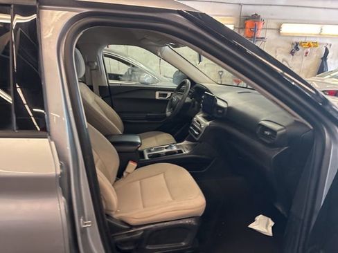 Used 2021 Ford Explorer 4WD image 10