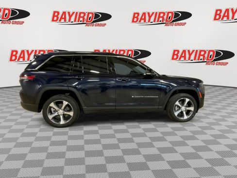 Used 2022 Jeep Grand Cherokee Limited 4xe image 10