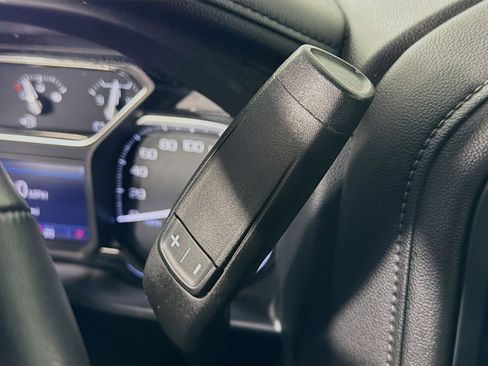 Used 2022 GMC Sierra 1500 Elevation image 18