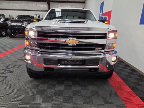 Used 2019 Chevrolet Silverado 2500 LTZ w/ Duramax Plus Package AWD/4WD image 21