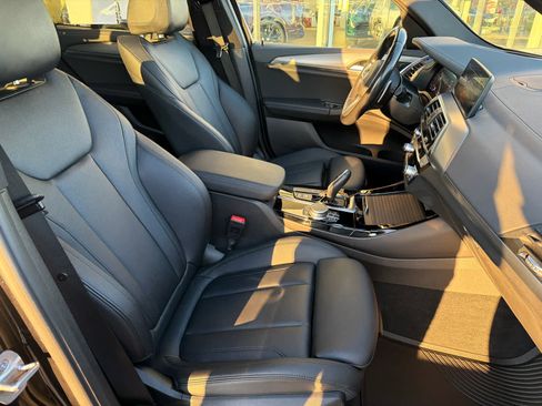 Used 2021 BMW X3 xDrive30i w/ M Sport Package image 13