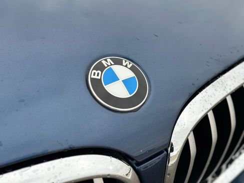 Used 2021 BMW X4 xDrive30i w/ Premium Package image 11