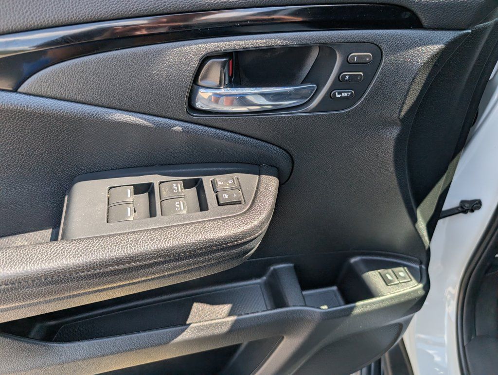 Used 2021 Honda Pilot Elite image 9