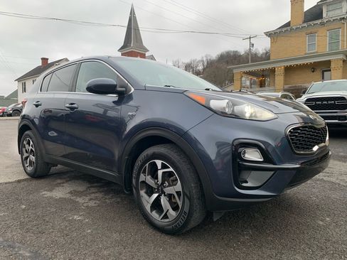 Used 2020 Kia Sportage LX image 7