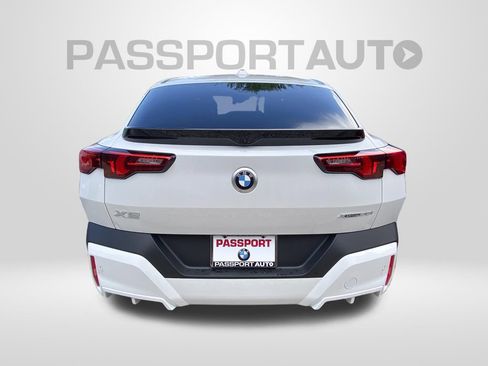New 2026 BMW X2 xDrive28i w/ Technology Package AWD/4WD image 9
