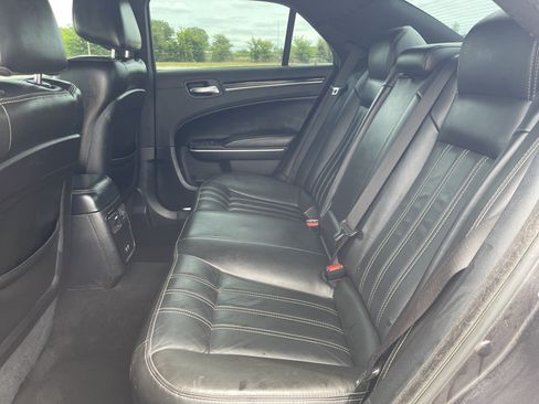 Used 2020 Chrysler 300 S RWD image 36