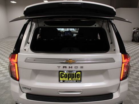 Used 2021 Chevrolet Tahoe High Country w/ Premium Package image 12