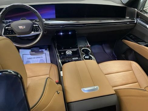 Used 2025 Cadillac Escalade Premium Luxury w/ Touring Package AWD/4WD image 2