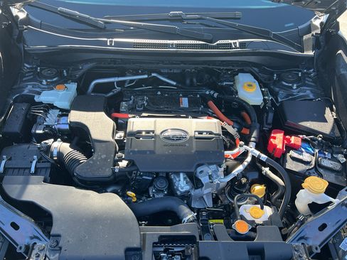 Certified 2025 Subaru Forester Limited image 31