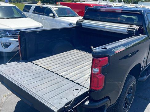 Used 2023 Chevrolet Silverado 1500 LT Trail Boss w/ Protection Package AWD/4WD image 11