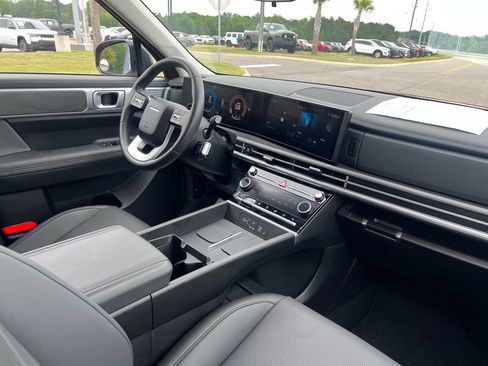 Used 2025 Hyundai Santa Fe XRT AWD/4WD image 14